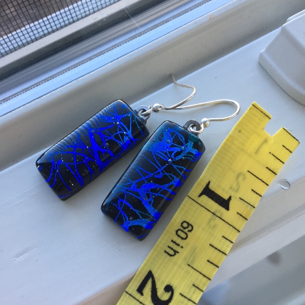 Black and Blue Swirl Resin Earrings - Picture 7 of 8